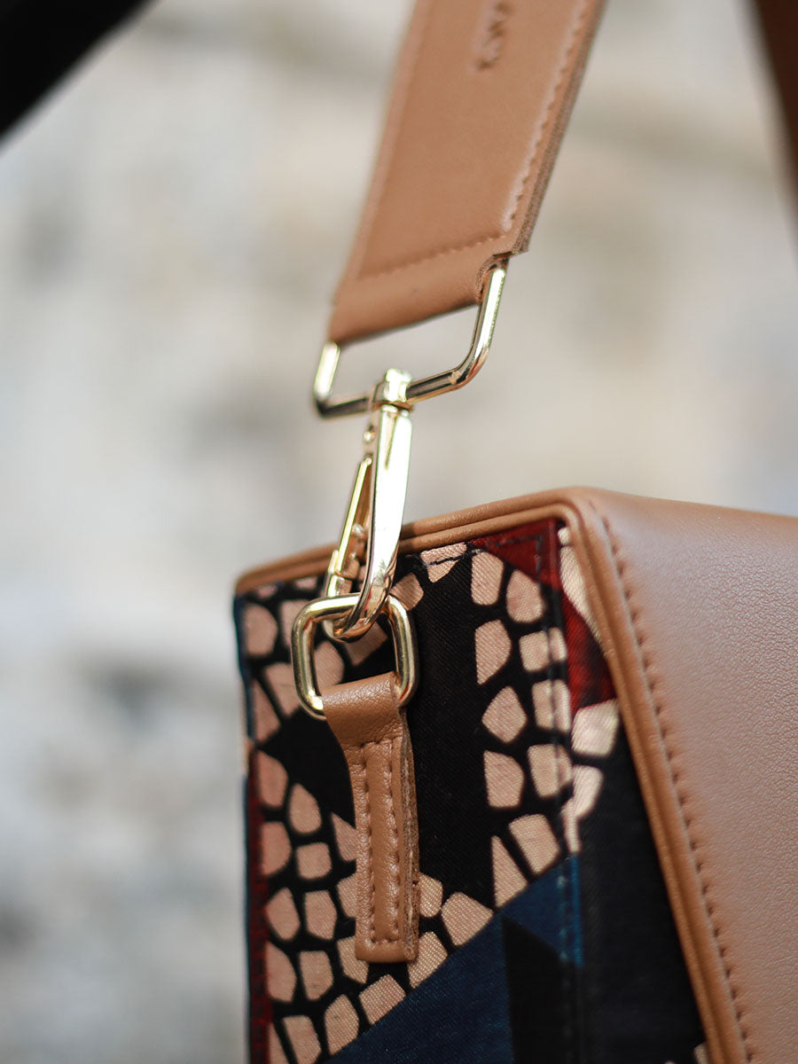 Beige Edgebox - Rectangular Kutchi Handcrafted Bag