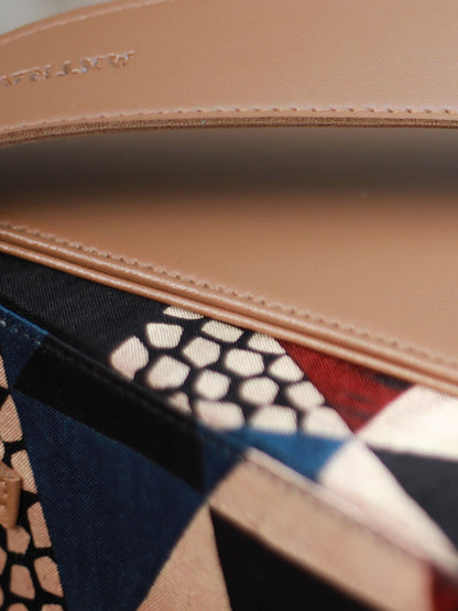 Beige Edgebox - Rectangular Kutchi Handcrafted Bag